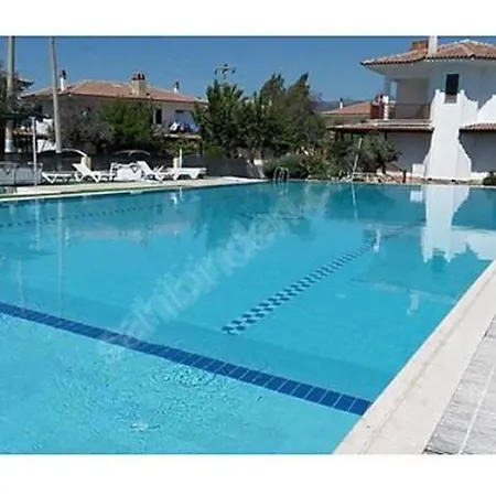​fethiyede Bulunan Olimpik Havuzlu Vila *